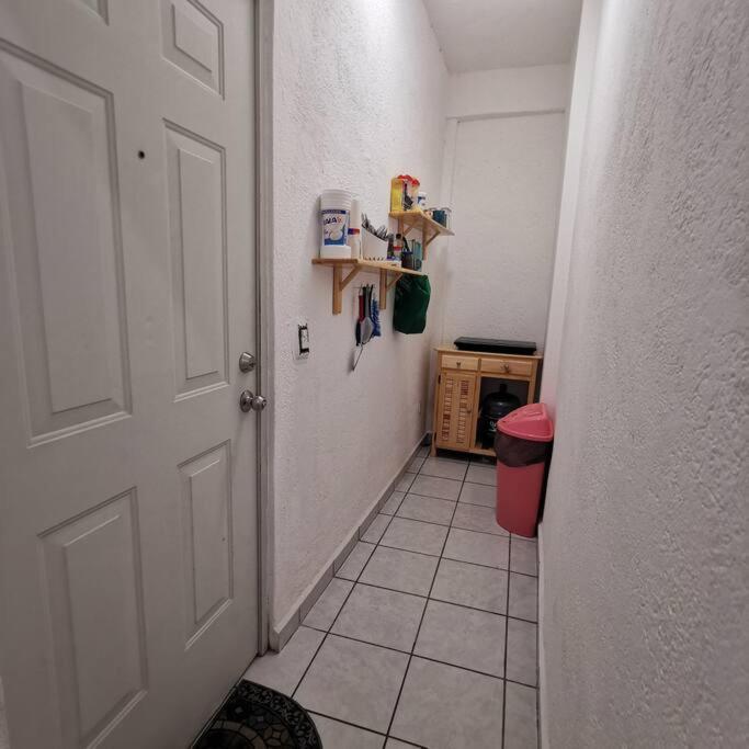 Lovely Studio Apartment With Balcony Ac & Wi-Fi, Minutes From Downtown! Zihuatanejo Exterior photo