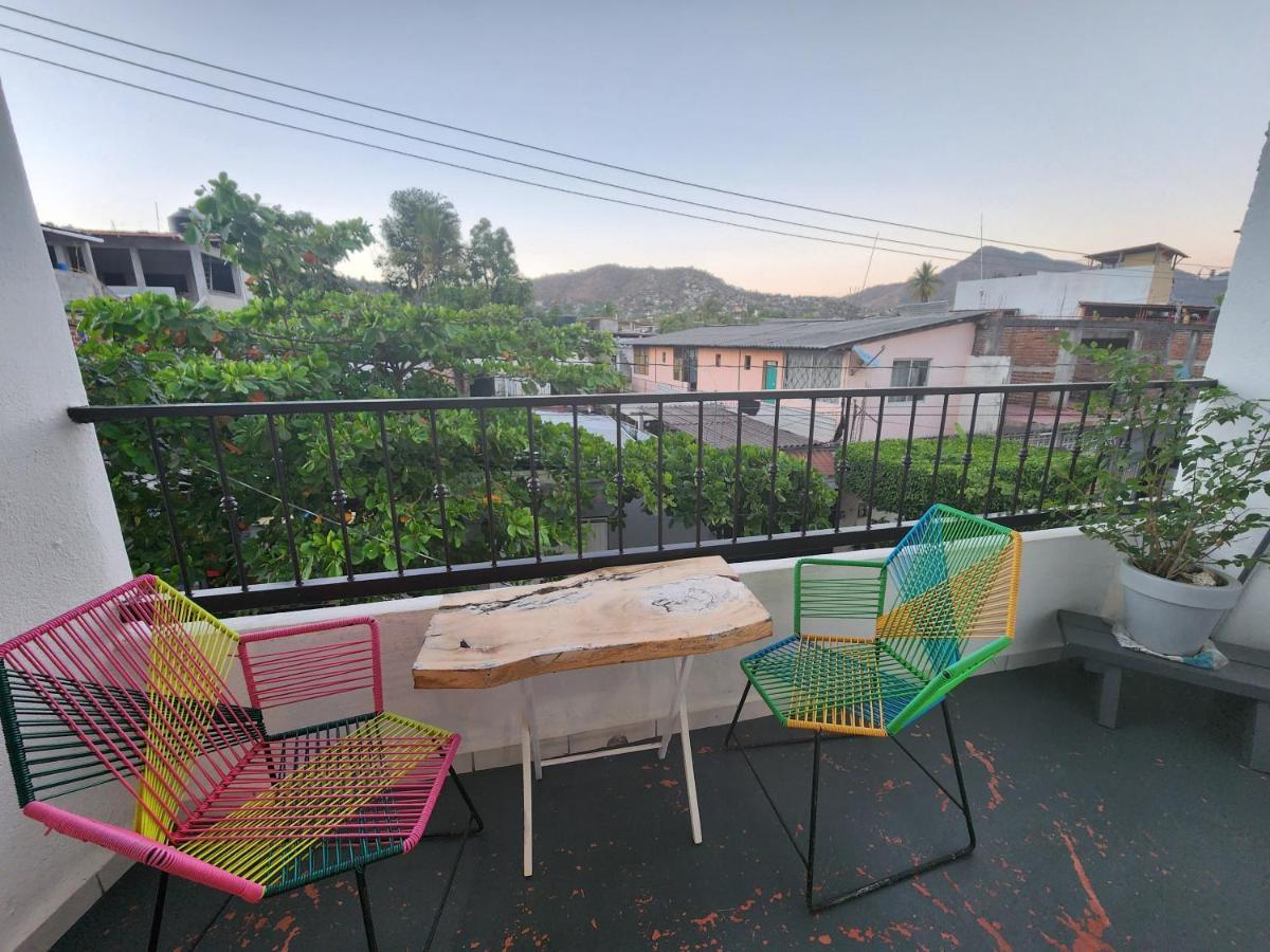 Lovely Studio Apartment With Balcony Ac & Wi-Fi, Minutes From Downtown! Zihuatanejo Exterior photo